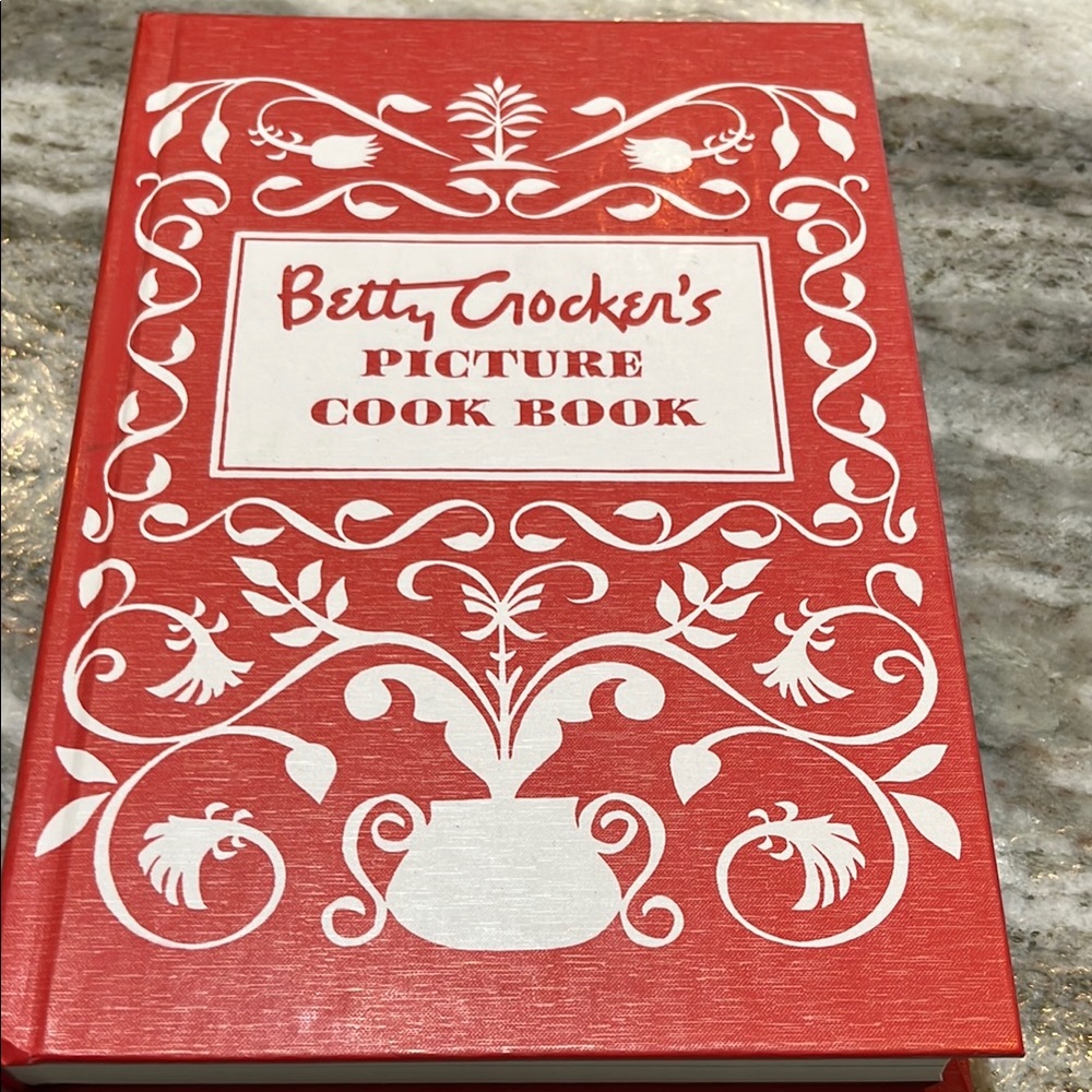 Betty Crocker's Picture Cook Book